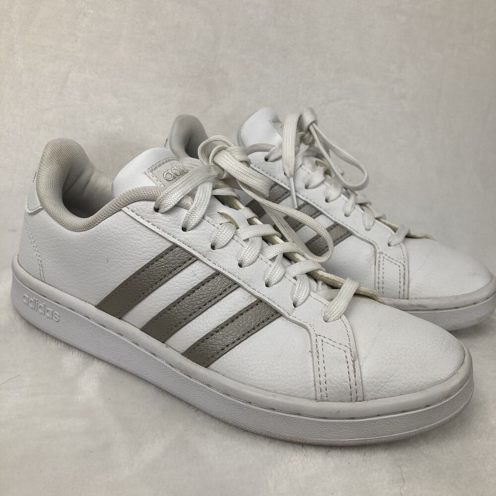 Adidas Sneakers Women’s Size 6 Grand Court White Metallic Silver Stripe Tennis